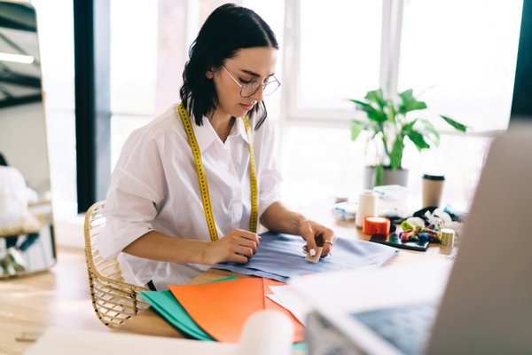 What are the best bird of prey conservation workshops in the Highlands?